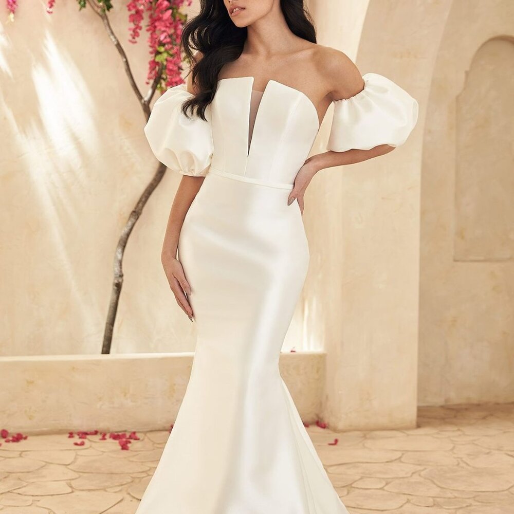 Paloma Blanca 5005 Wedding Gown Size 10 Mikado